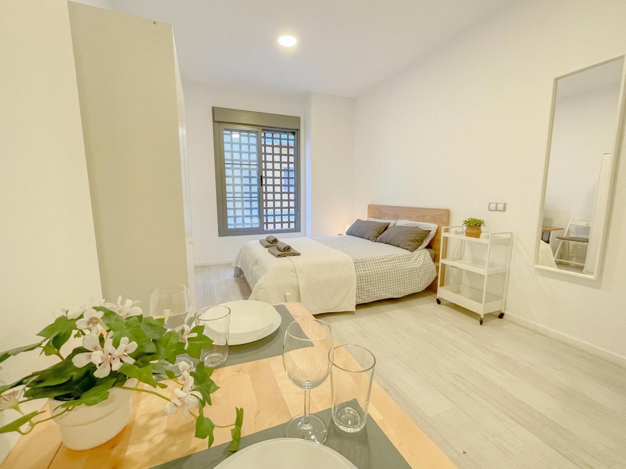 Estudio En Malaga Centro Luaran gambar